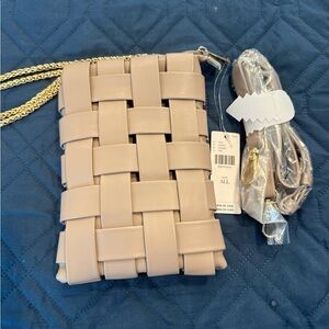 NWT ANTHROPOLOGY Taupe woven bag/crossbody bag with removable chain & strap